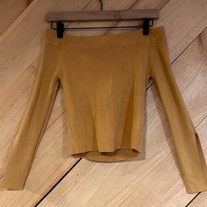 Womens Off Shoulder Knit Yellow/Gold Top Size L